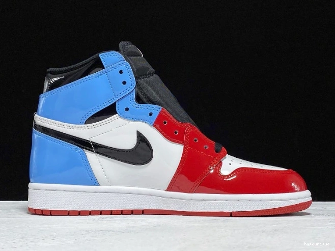 HYPE OG Retro CK5666-100 High 1 Air Fearless Jordan 0629